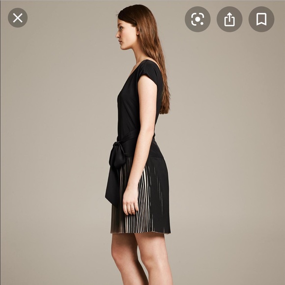 Banana Republic Monogram Black Pleated Dress 4 - Picture 4 of 8
